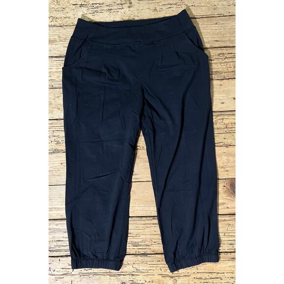 Lululemon Women’s Size 6 Black Cropped Joggers - Picture 1 of 8